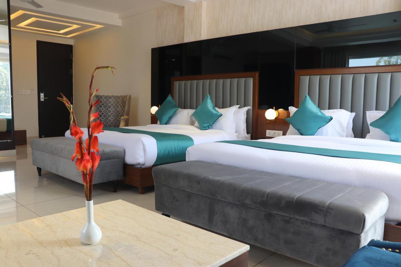 Green Hotel - Behind Parmarth Niketan Rishikesh Luaran gambar